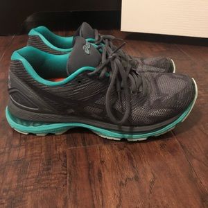 ASICS gel- nimbus 19